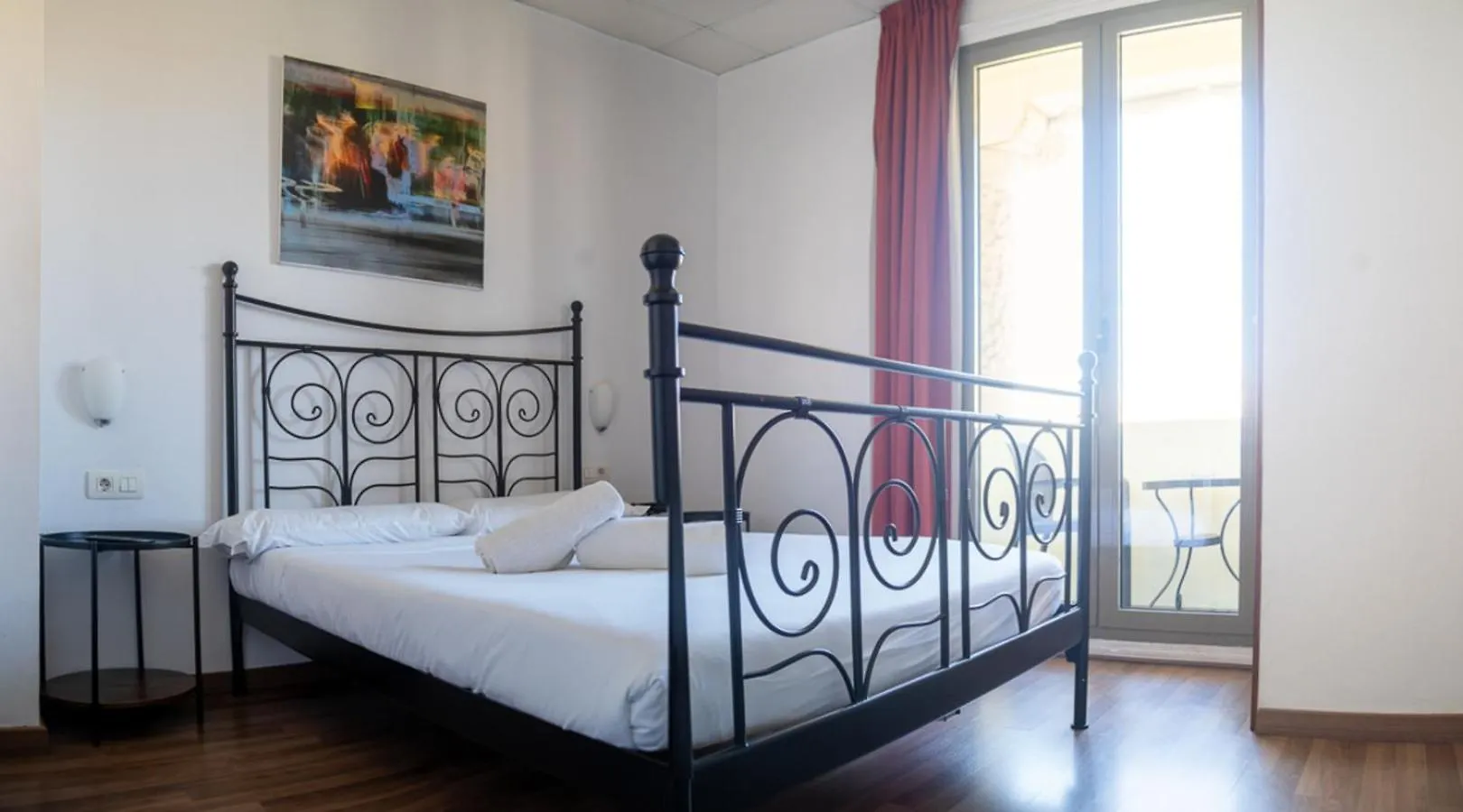 Hostel Safestay Barcelona Passeig De Gracia (Adults Only)