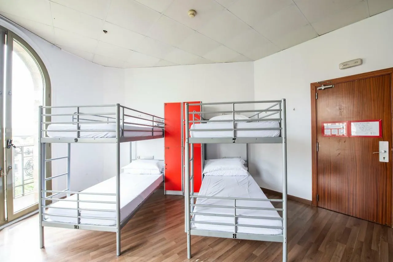 Safestay Barcelona Passeig De Gracia (Adults Only)